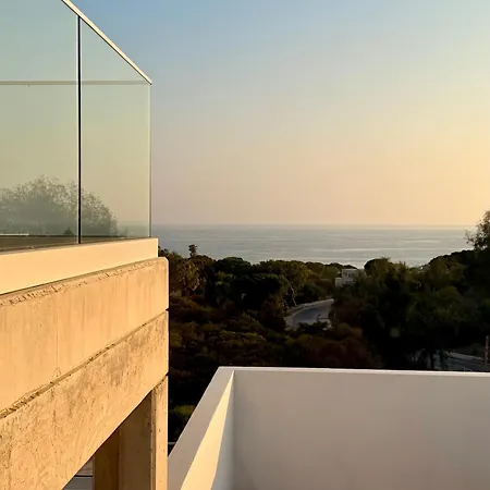 Coral Bay Garden Apartment