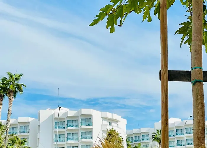 Coral Bay Garden Lejlighed *