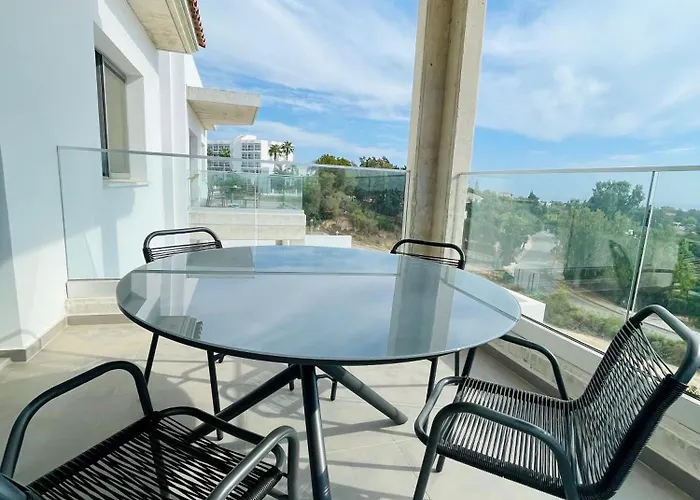 Lejlighed Coral Bay Garden Pegeia
